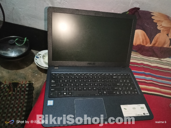 Asus X543U..LAPTOP..khob vlo ekta laptop.98% fresh